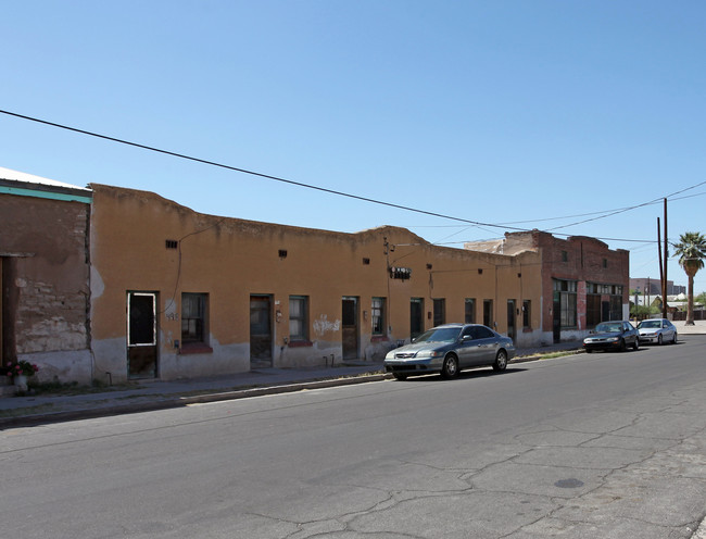 486 S Meyer Ave in Tucson, AZ - Foto de edificio - Building Photo