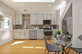 607A Frederick St, Unit 607A Frederick St in San Francisco, CA - Foto de edificio - Building Photo