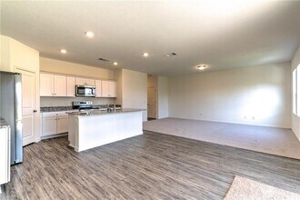 19507 Cloudy Bay Dr in Pflugerville, TX - Building Photo - Building Photo