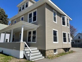 70 Angell Ave in South Portland, ME - Building Photo