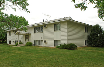 701 Heritage Way in Farmington, MN - Building Photo - Building Photo