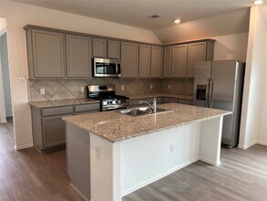 3711 McCrary Falls Wy in Richmond, TX - Building Photo - Building Photo