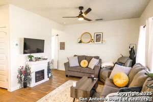 5915 Marble Caverns in San Antonio, TX - Building Photo - Building Photo