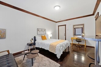 330 Cedar Ave in Long Beach, CA - Building Photo - Building Photo