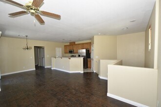 6250 W Arby Ave in Las Vegas, NV - Building Photo - Building Photo