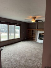 10011 S 100th Cir in La Vista, NE - Building Photo - Building Photo