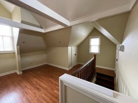 1410 S Gaines St, Unit E