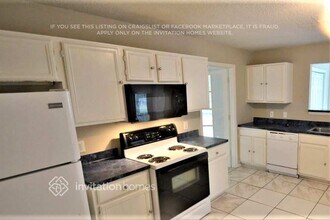 1575 Smithson Dr in Lithonia, GA - Building Photo - Building Photo
