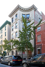 402 W 20th St in New York, NY - Building Photo - Building Photo