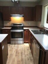 8832 Shady Forest Pl NE in Bremerton, WA - Building Photo - Building Photo
