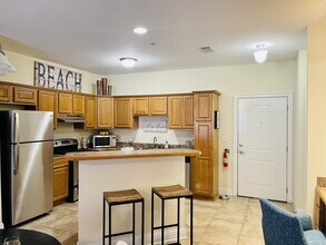 Oceanaire Apartments in Biloxi, MS - Building Photo - Building Photo