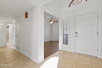 7216 San Marino Dr in El Paso, TX - Building Photo - Building Photo