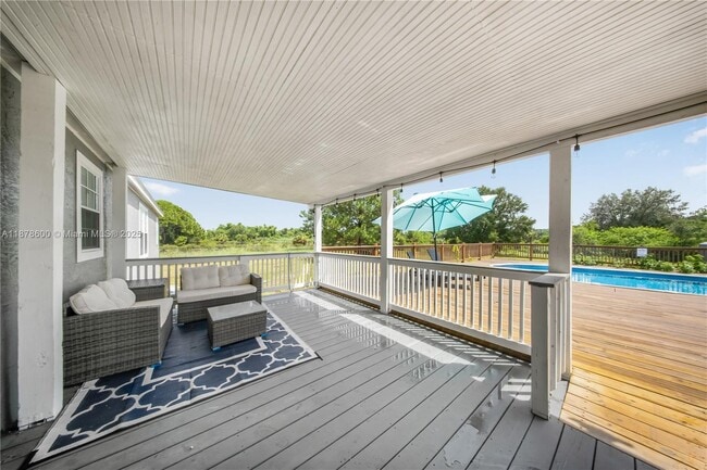 property at 755 N Quebrada St