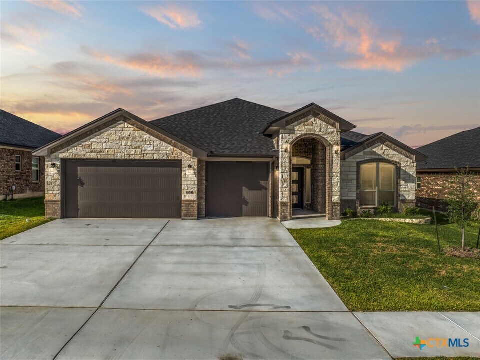 604 Dred Roger Circle in Killeen, TX - Building Photo