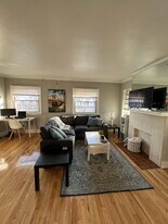 275 Gross St, Unit 4 in Pittsburgh, PA - Building Photo