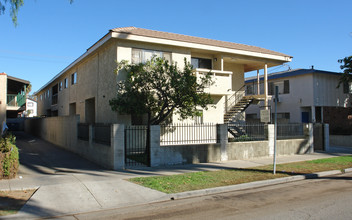 14833 Friar St in Van Nuys, CA - Building Photo - Building Photo