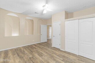 3313 Crown Hill Pl in El Paso, TX - Building Photo - Building Photo