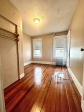 319 Hyde Park Ave, Unit 2 in Boston, MA - Building Photo - Building Photo