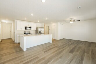 8986 Blue Feather Lp in Colorado Springs, CO - Foto de edificio - Building Photo