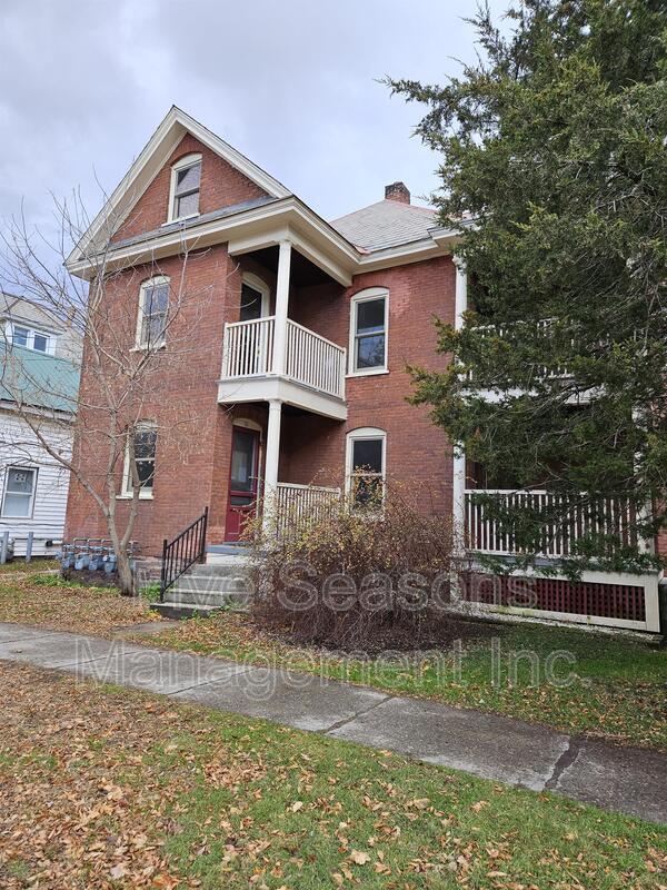 property at 38-40-40 Monroe St