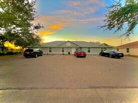 2912 SE Santa Barbara Pl in Cape Coral, FL - Building Photo