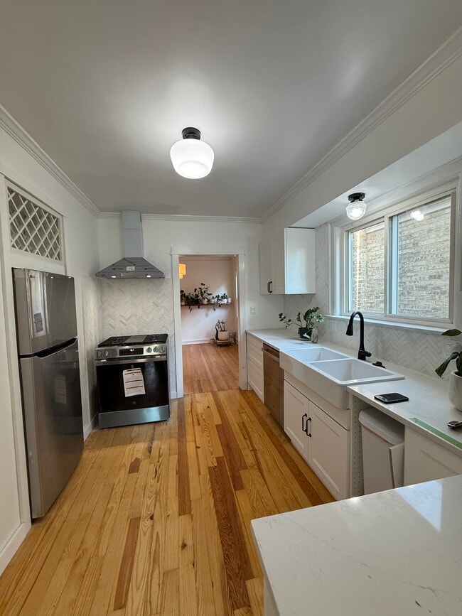5266 N La Crosse Ave in Chicago, IL - Building Photo - Building Photo