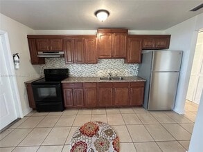 1501 SW 21st St in Fort Lauderdale, FL - Building Photo - Building Photo