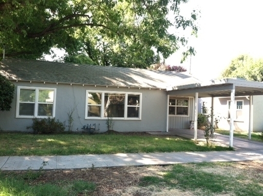 383 E 5th Ave in Chico, CA - Building Photo