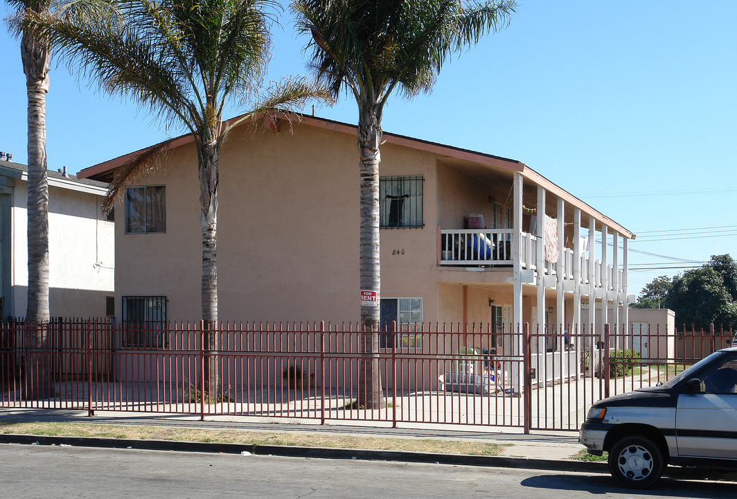 840 Cedar Ct in Oxnard, CA - Building Photo