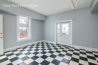 2552 Vestry Ave in Cincinnati, OH - Building Photo - Building Photo