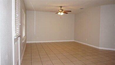 10037 Quail Glen Dr in Fort Worth, TX - Building Photo - Building Photo