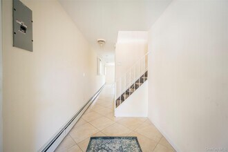 11 7th St in Bayville, NY - Building Photo - Building Photo