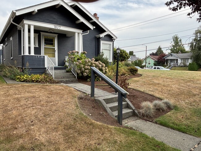property at 1827 Baker Ave