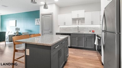 2995 Railside Lp, Unit 4-309 in Sanford, FL - Building Photo - Building Photo