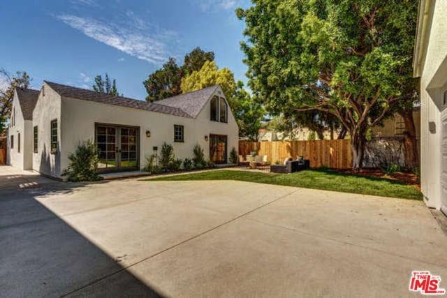 property at 6533 Hayes Dr
