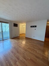 490 Burritt St in New Britain, CT - Building Photo - Building Photo