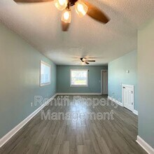 17325 Whitewater Ct in Fort Myers Beach, FL - Building Photo - Building Photo