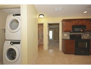 13687 Chinkapin Cir in Platte City, MO - Building Photo - Building Photo