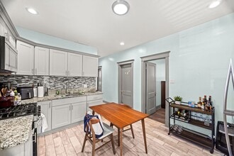 4104 W 24th Pl in Chicago, IL - Building Photo - Building Photo