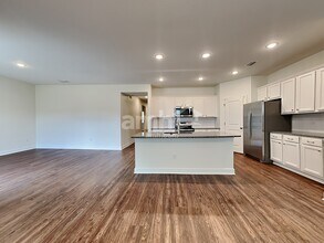 1103 Tan Tara Trail in Jacksonville, FL - Building Photo - Building Photo