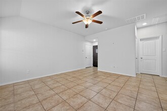 23764 Via Maria Dr in New Caney, TX - Building Photo - Building Photo