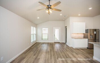 3203 Durham Ave, Unit M101 in Wolfforth, TX - Building Photo - Building Photo