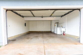 91-1076-1076 Leleoi St in Ewa Beach, HI - Building Photo - Building Photo