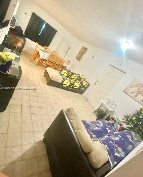 800 NW 44th Ave in Miami, FL - Building Photo