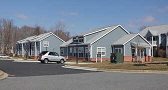 Cottages at Chesapeake Apartamentos