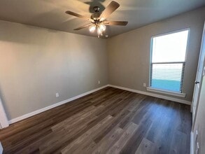 2005 Corpus Ave, Unit B in Wolfforth, TX - Building Photo - Building Photo