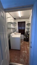 2415 Thomas St in Hollywood, FL - Building Photo - Building Photo