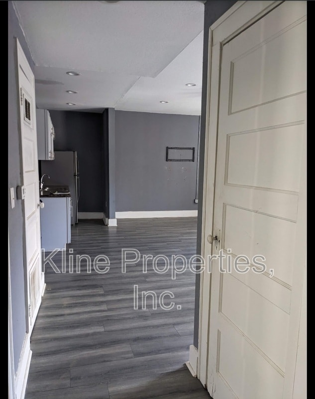 property at 1703.5 E Michigan St