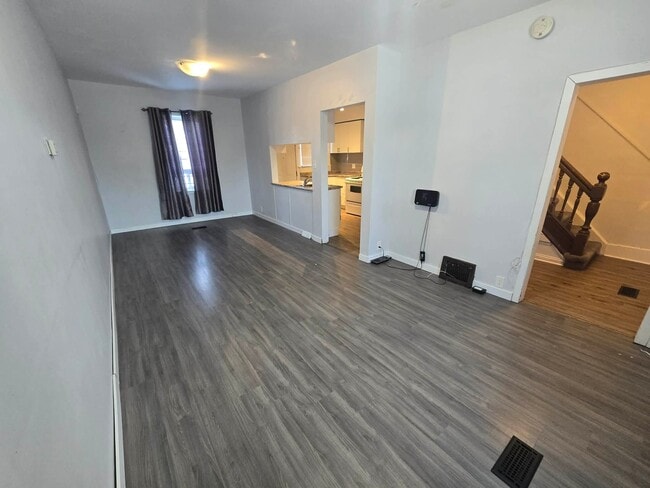 property at 473 Aikins St