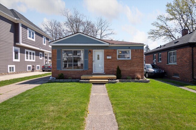 property at 414 Fairgrove Ave